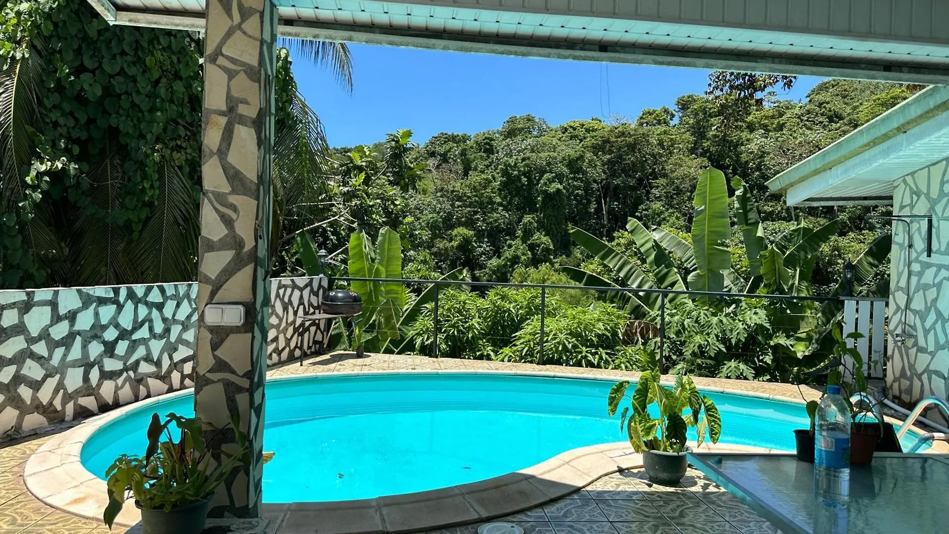 Homestay Les Tainas Apartment Faaa French Polynesia